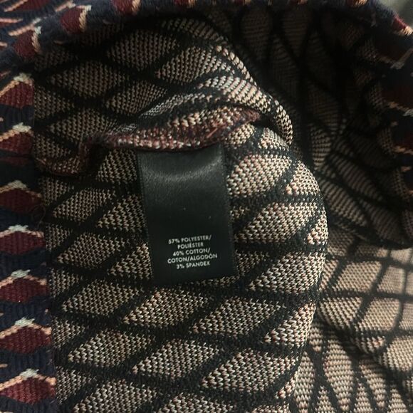 Ann Taylor S Burgundy Diamond Print Knit Cotton Blend Short Sleeve Shift Dress - Picture 6 of 7